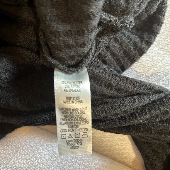 NWT NINE‎ BRITTON black waffle drop shoulder size large top - Picture 4 of 6